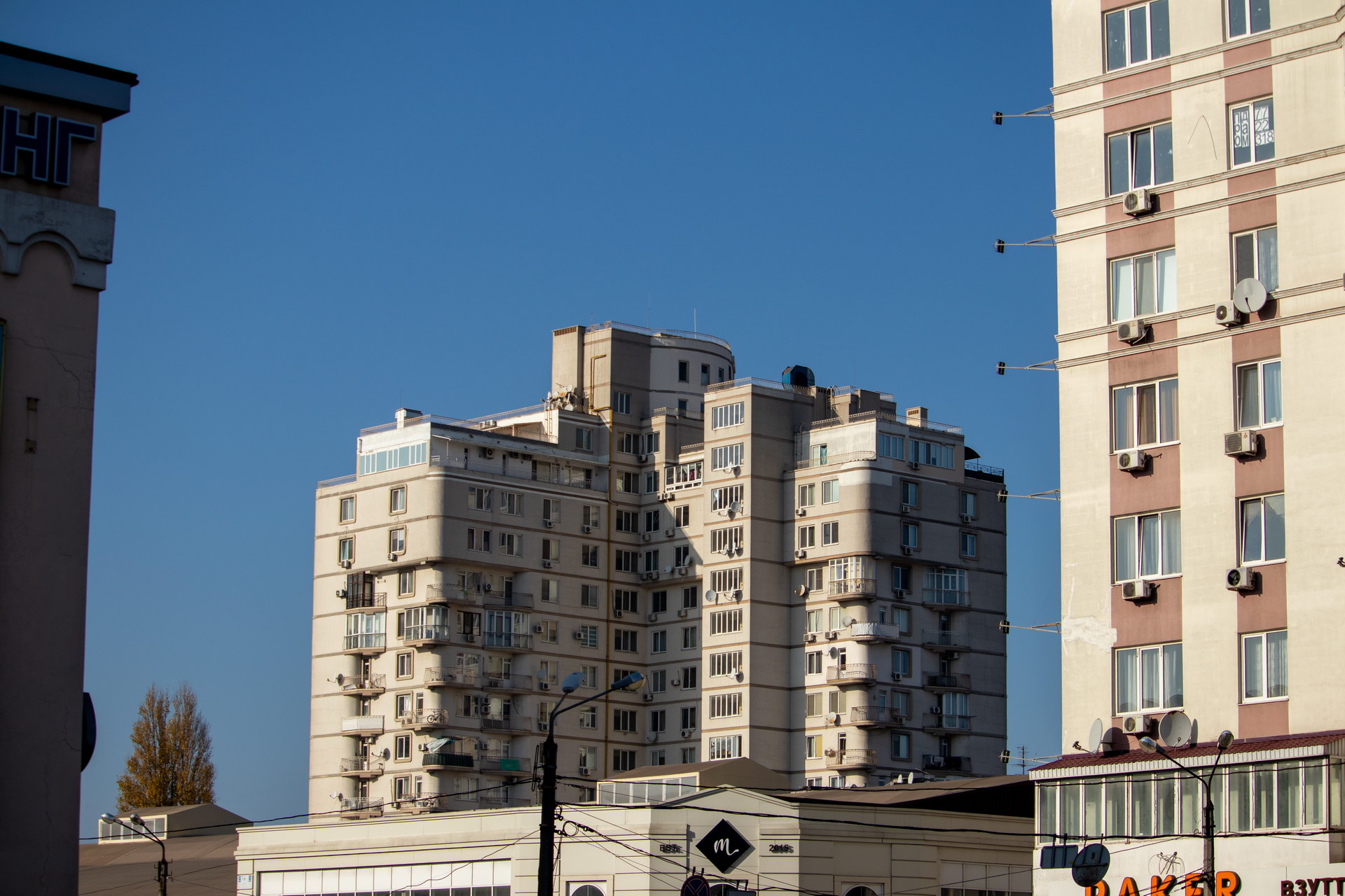 Высотка здание около рынка Привоз в Одессе – bur4ik.ru фото 1