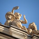 Скульптуры в верхней части Одесского Оперного Театра – bur4ik.ru – 21.01.2020 - фото 3
