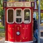 Торговый павильон стилизованный под красный трамвай – bur4ik.ru фото 2