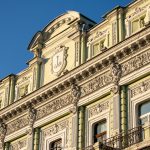 Фасад старинного здания в центре города – bur4ik.ru – 21.01.2020 - фото 1