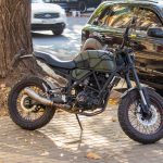 Черный кроссовый мотоцикл в центре города Одесса на парковке – bur4ik.ru – 21.01.2020 - фото 4